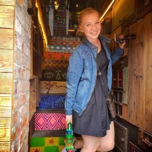 Meet your Posher, Isabelle